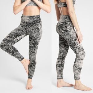NWT | Elation Glades 7/8 Tights | GRAY/BLK